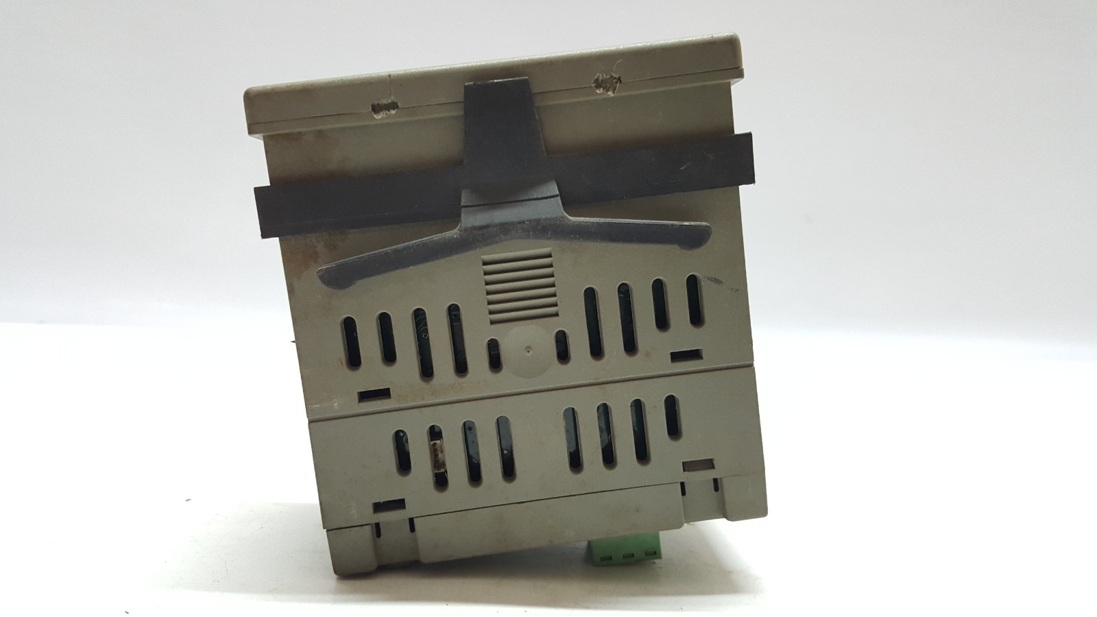 DATA TRACK PROCESS INSTRUMENTS TRACKER 200 90-265V 50/60Hz 12-32VDC 7VA