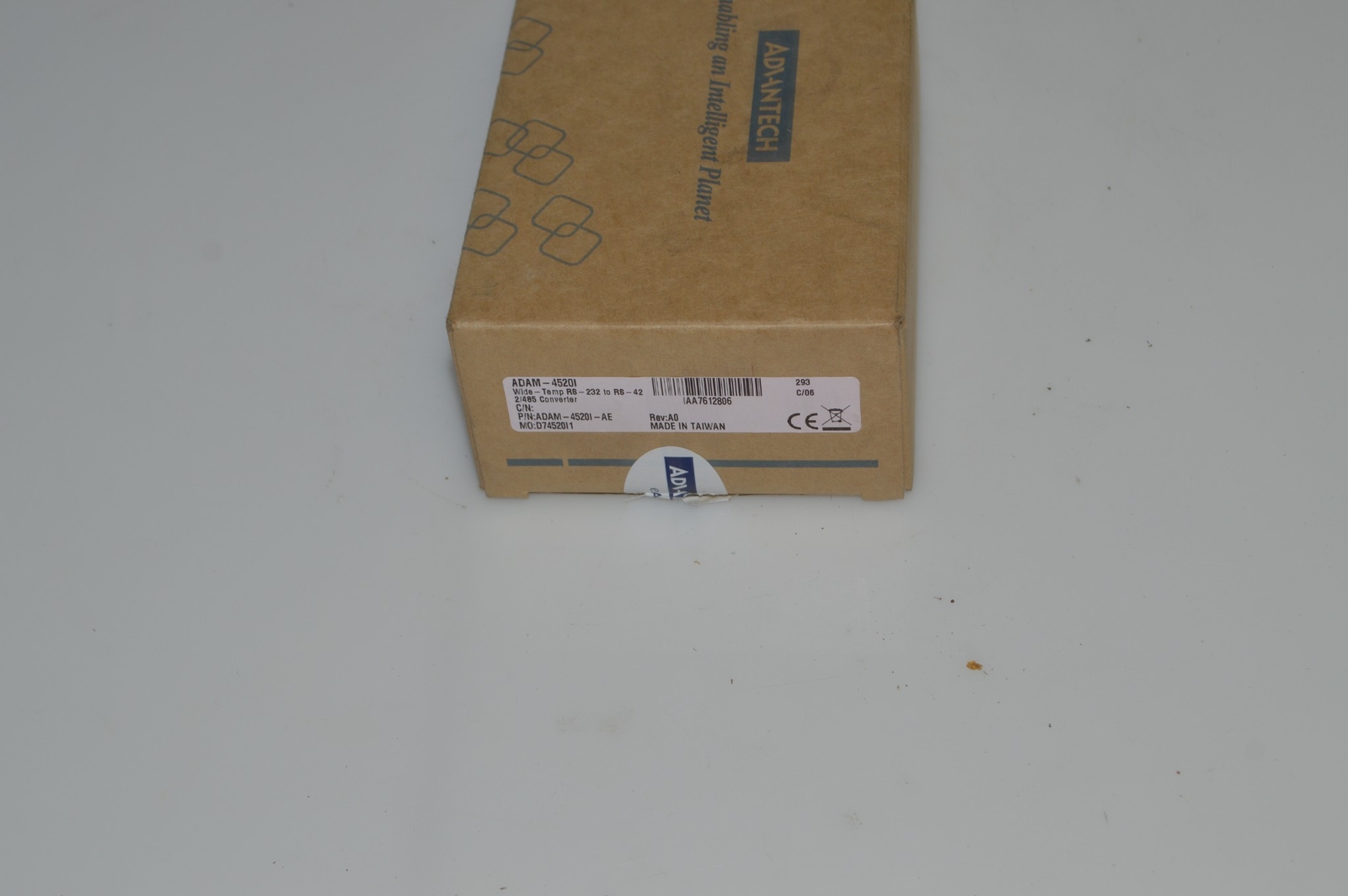 ^^ ADVANTECH ADAM-4520I RS-232 TO RS-422/RS-485 ISO & ROBUST CONVERTER (VMH150)