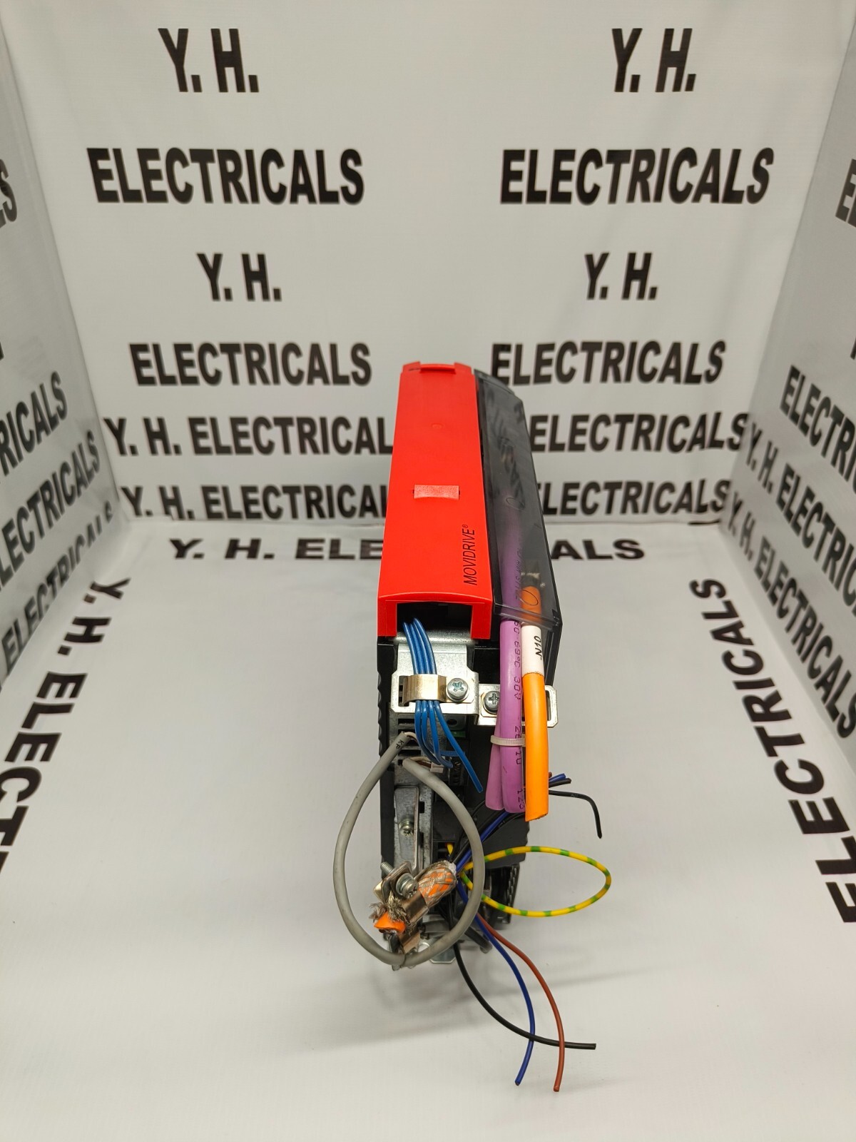 SEW EURODRIVE MDX61B0005-5A3-4-0T INVERTER DRIVE ( USED CONDITION )
