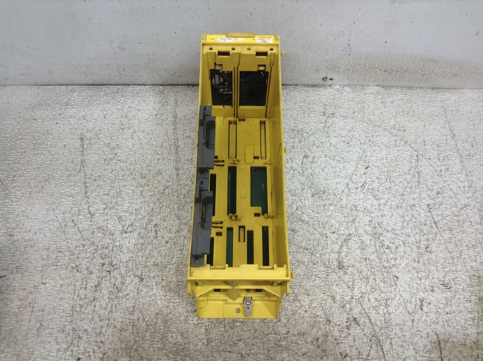 Fanuc A05B-2500-C001 Rack Chassis A05B2500C001