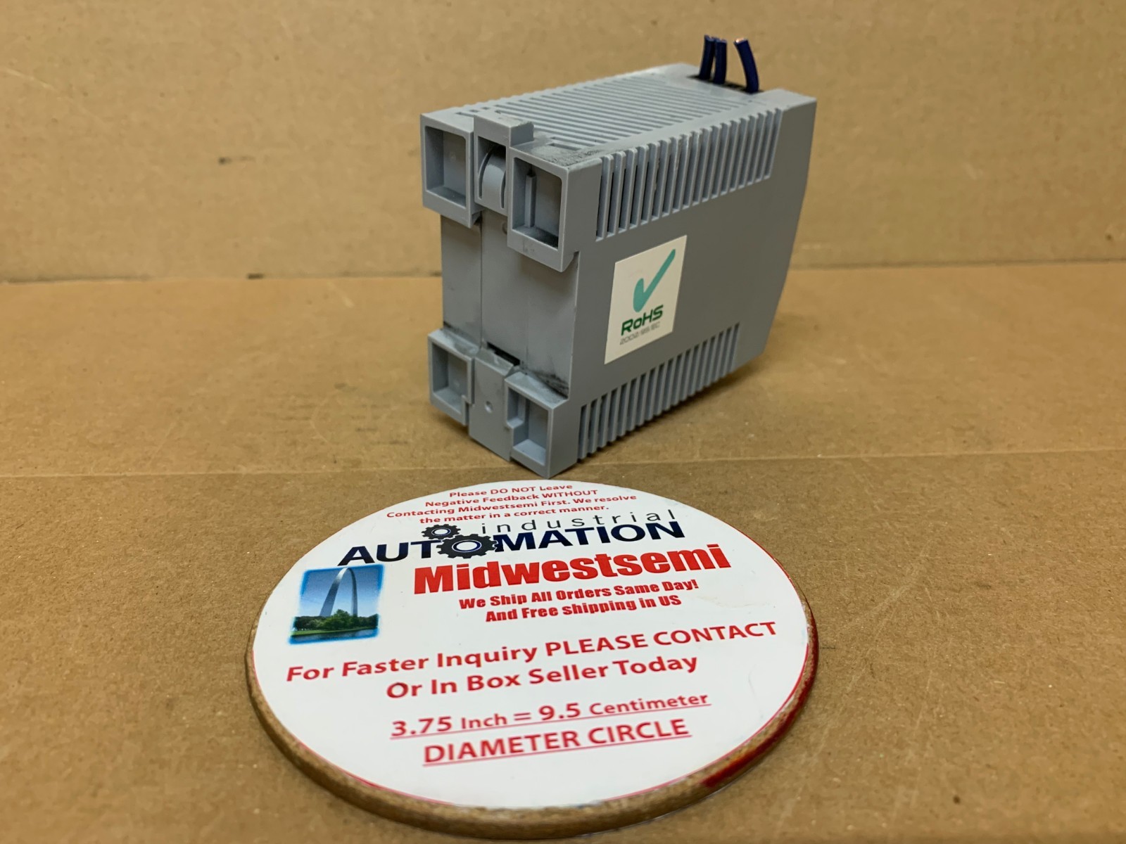 SOLA SDP 1-24-100T POWER SUPPLY 24VDC/1.3A 115/230VAC 0.7/0.4A 50/60HZ SHIPSAMED