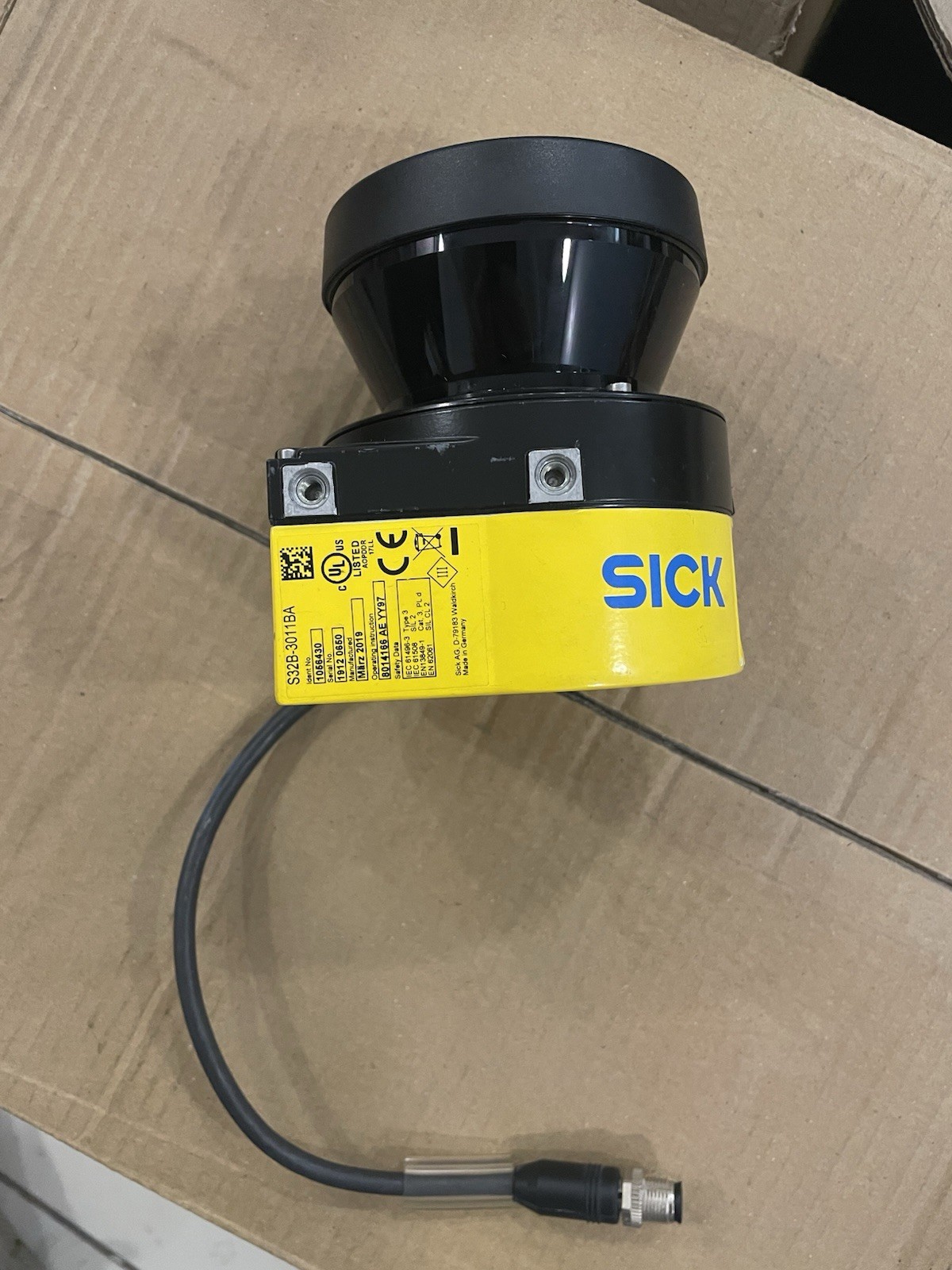 SICK S32B-3011BA S300 Mini Standard Safety laser scanner (1056430)