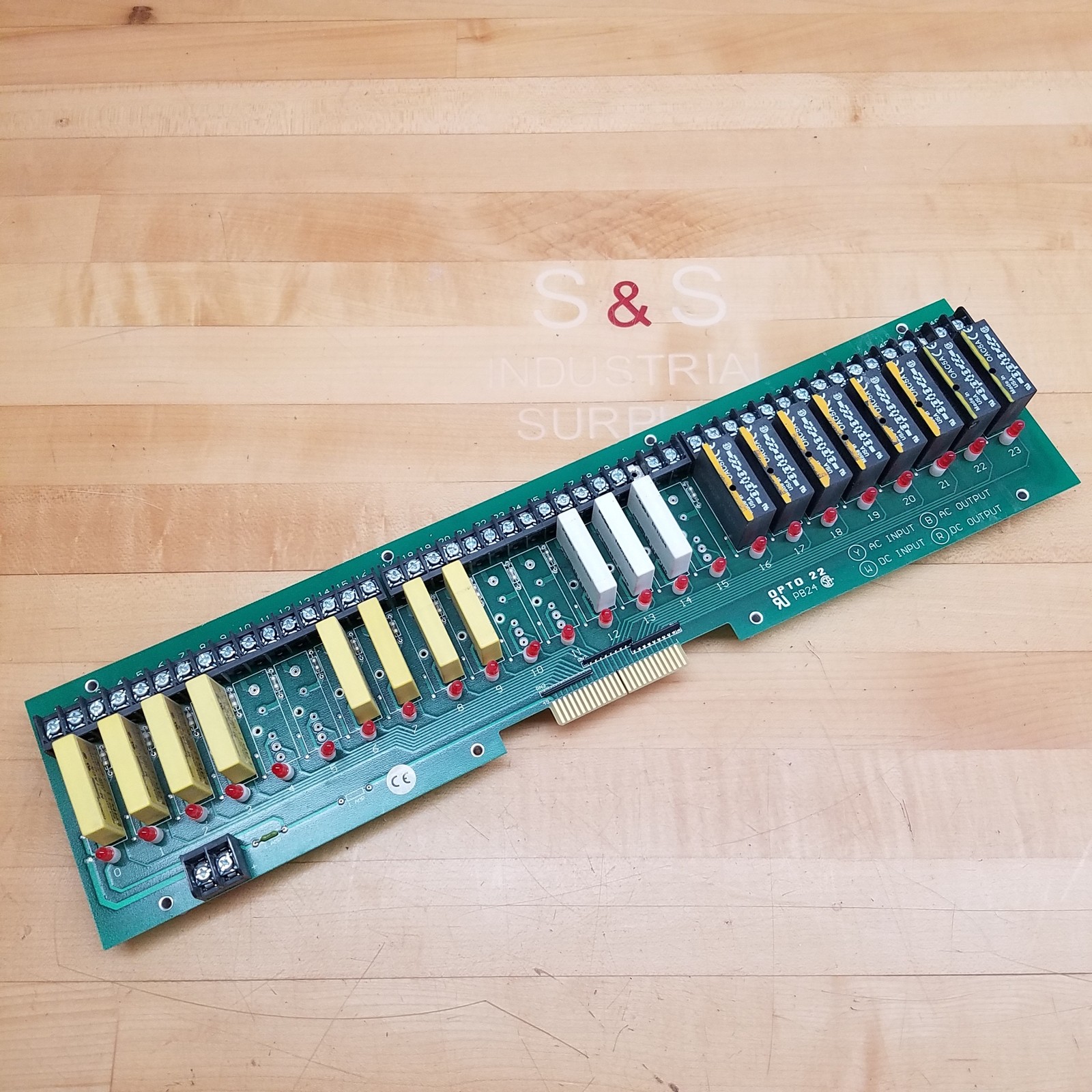 Opto 22 PB24 I/O Mounting Rack – USED