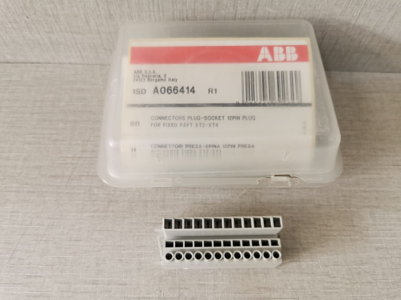 LOT 2 PCS ABB 1SD A066414 CONNECTOR PLUG SOCKET 12PIN PLUG