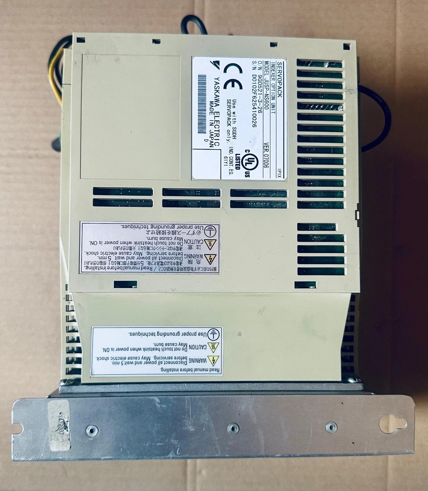 OMRON YASKAWA SGDH-10DE-OY+JUSP-NS600 & RASMI R88AFIW4006-E RFI FILTER SERVOPACK
