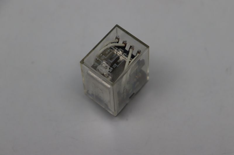 Song Chuan SCLD-W-B-4PDT-C COIL-24 V.A.C. EXCELLENT CONDITION