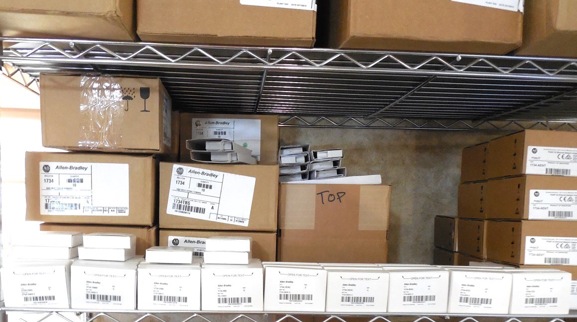 Allen Bradley Point I/O 1734-TB Terminal Base, 8 Screw, 10A, 24VDC, 120/240VAC