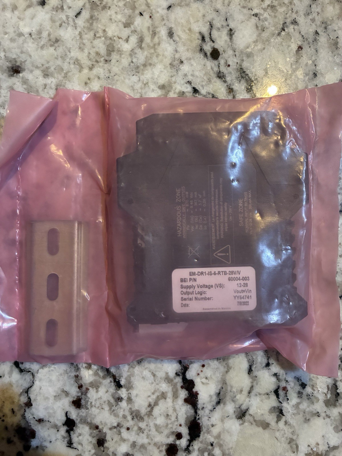 (2) Emerson DeltaV Relay Terminal Block EM-DR1-IS-6-RTB-28VN 28V