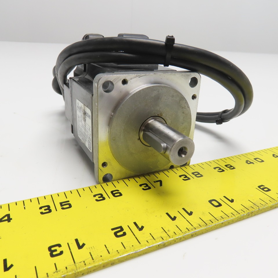 Mitsubishi HF-KP23K 3AC 111V 1.4V200W 3000RPM AC Servo Motor 14mm Shaft