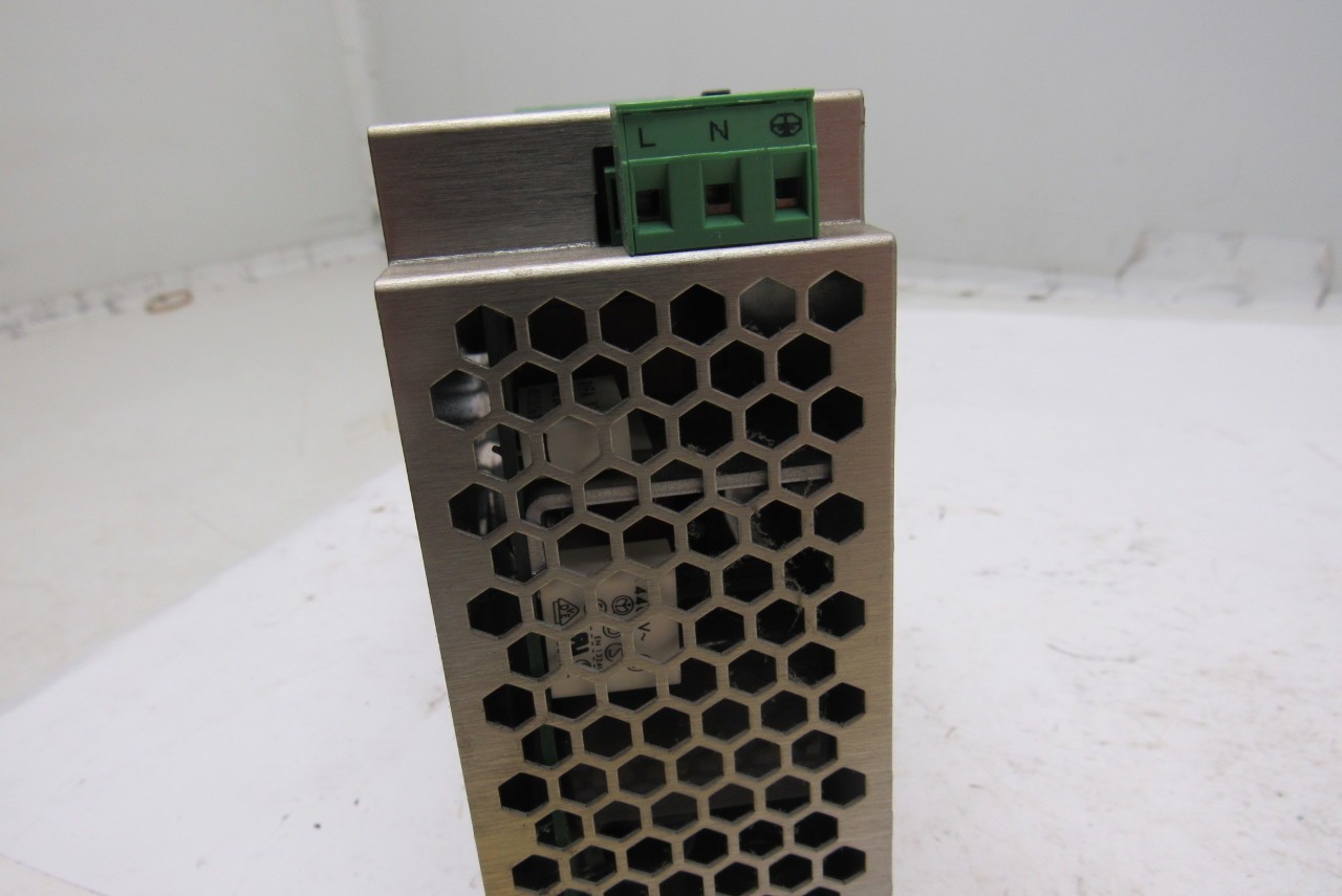 Phoenix Contact Quint-PS-100-240AC-24DC/5 2938581 Power Supply 24VDC/5A