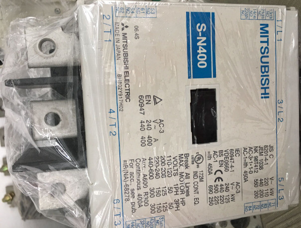 Mitsubishi S-N400 220VAC Contactor SN400 1PC New #US