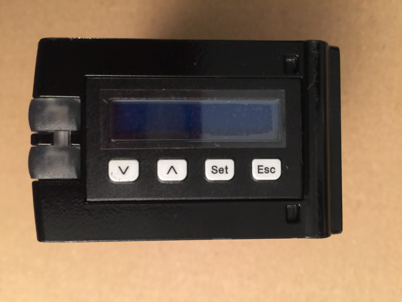 SICK DT50-P2113 / SICK 1047314 Mid-Range Distance Measuring Sensor
