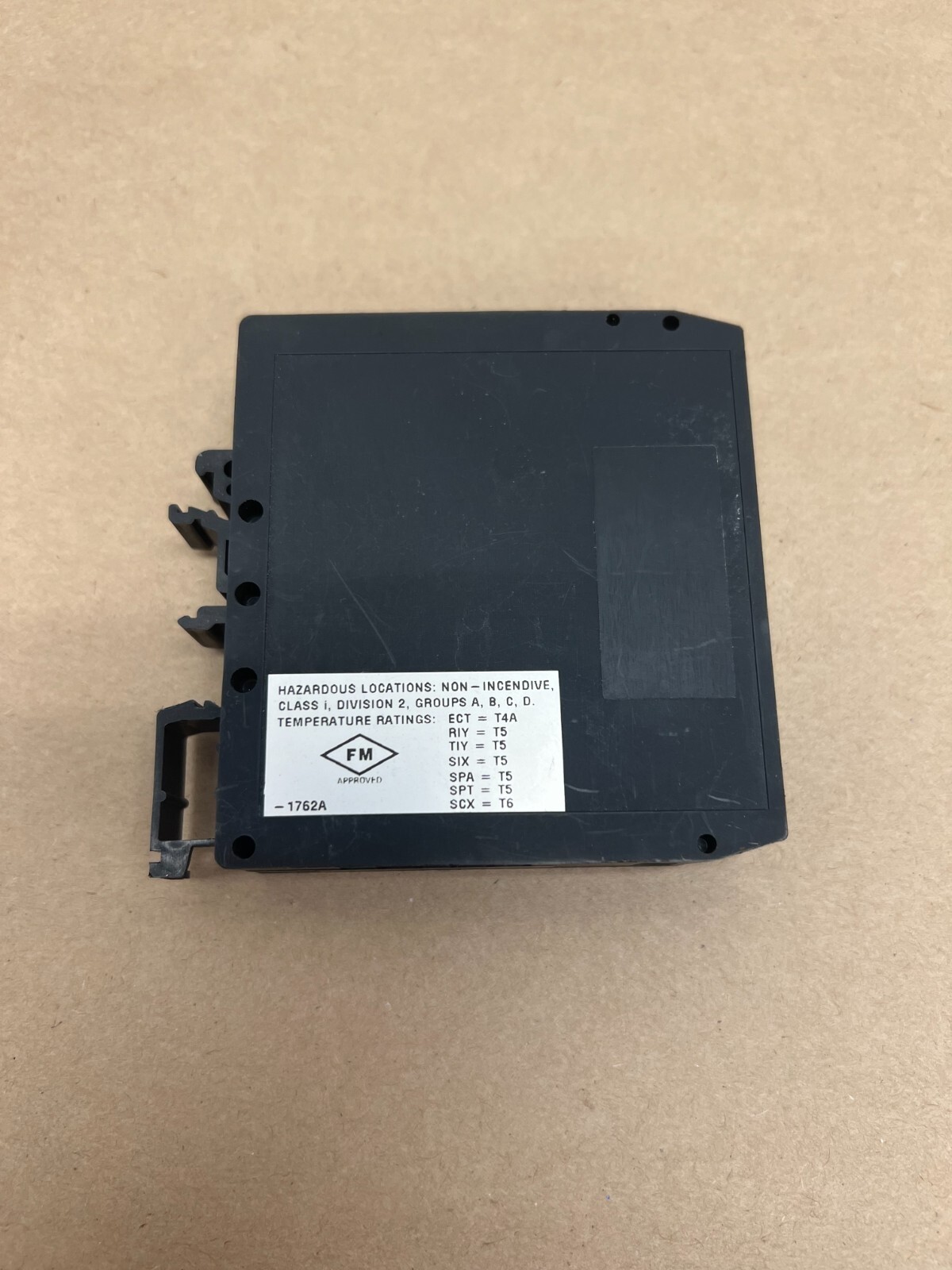 Moore Industries ECT/0-5AAC/4-20MA/12-42DC ECT Signal Isolator Converter