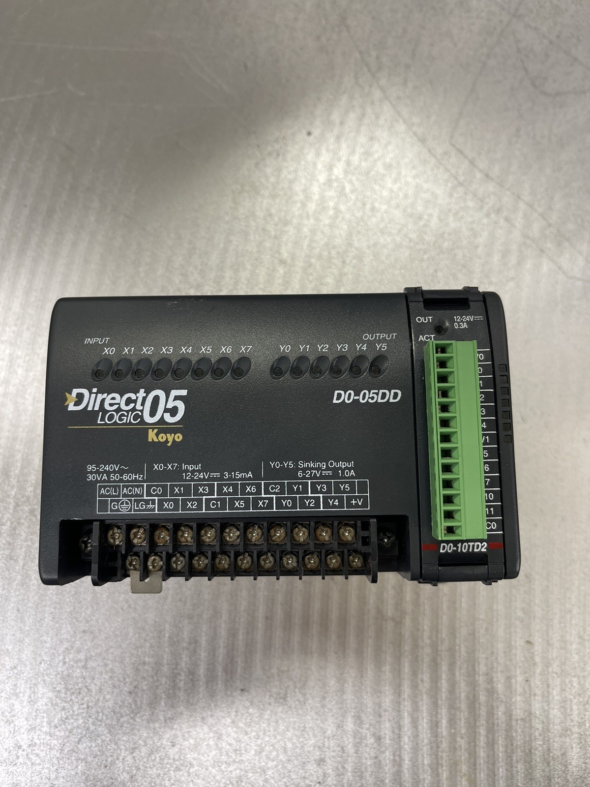 AUTOMATION DIRECT LOGIC, PLC KOYO D0-05DD, WITH D0-10TD2 DISCRETE OUTPUT.