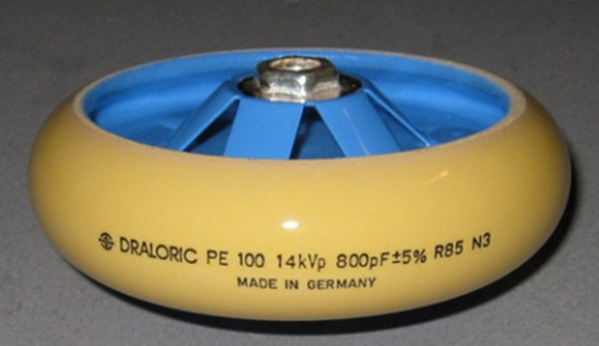 NEW PE100 800PF High Voltage Ceramic Capacitors 14KV 40KVA
