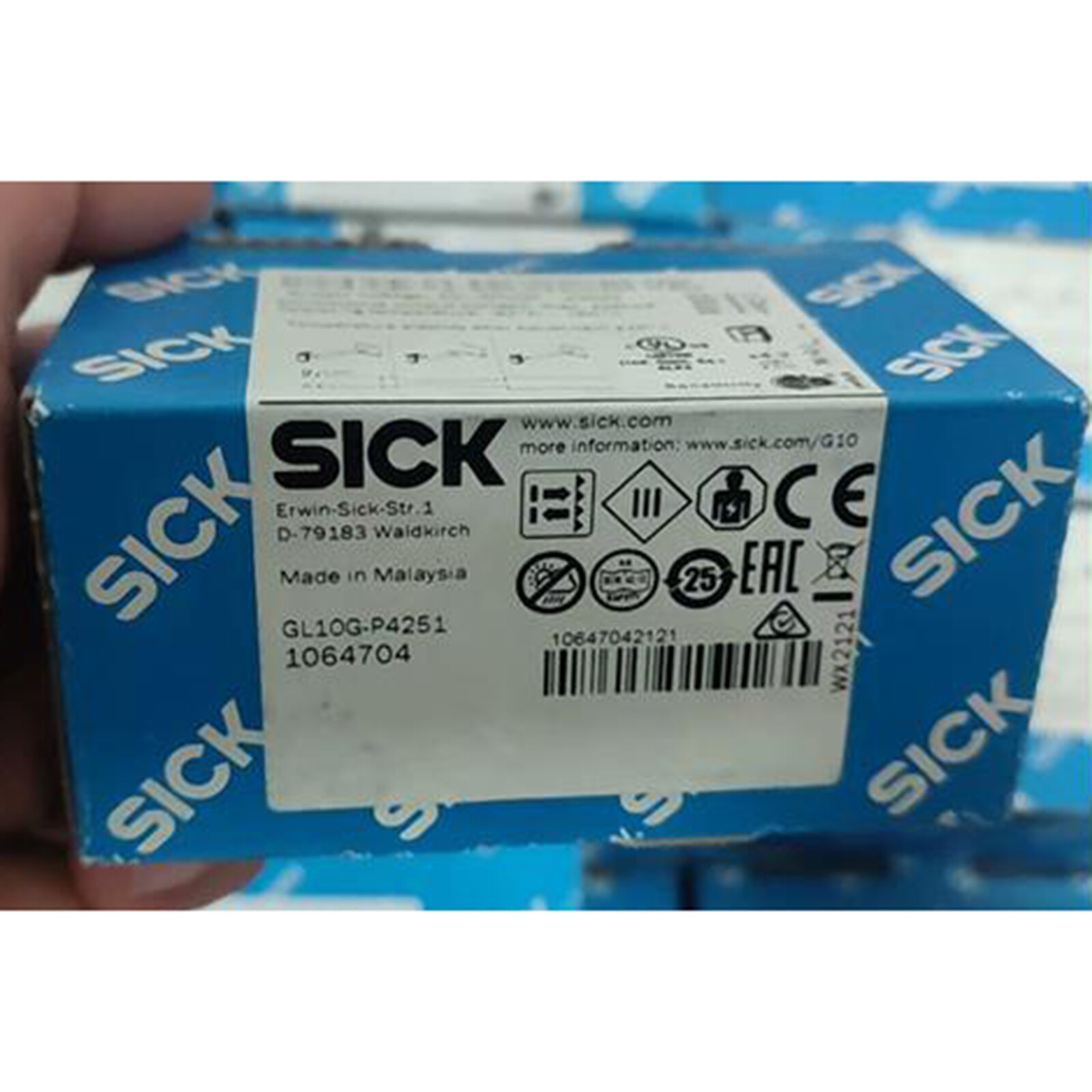 1PC New SICK GL10G-P4251 Photoelectric Switch GL10GP4251 Free Shipping