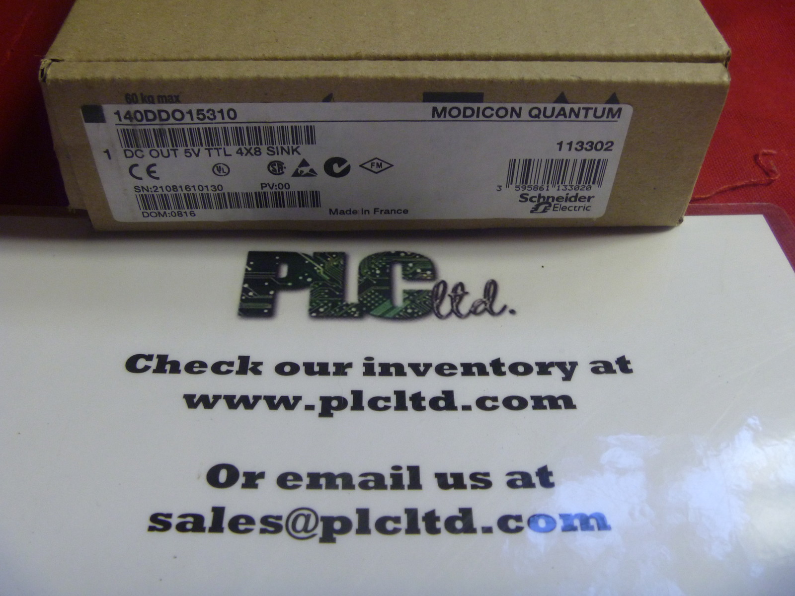 140DDO15310 NEW SEALED Modicon DC OUT 140-DDO-153-10