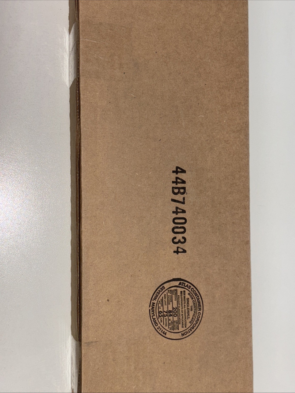 New Sealed in Box Emerson/ Fanuc IC695CHS016 PLC Module