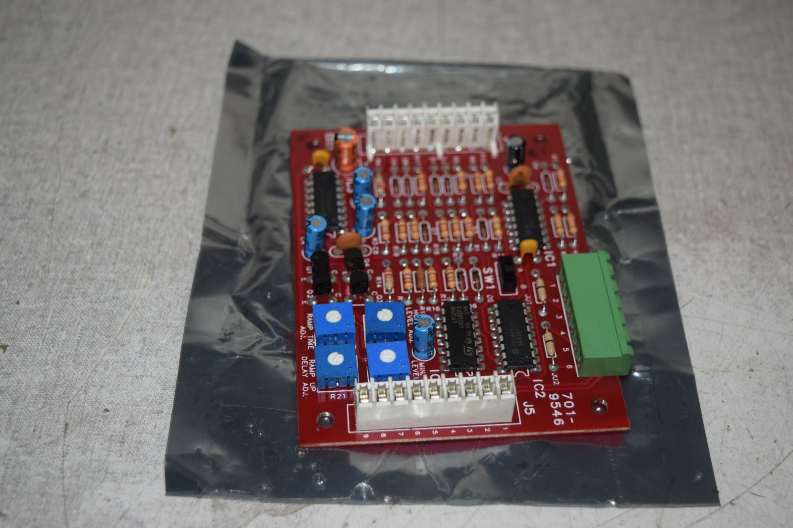Warner Electric 701-9546 E-E-2 94V-0 E157973 Board