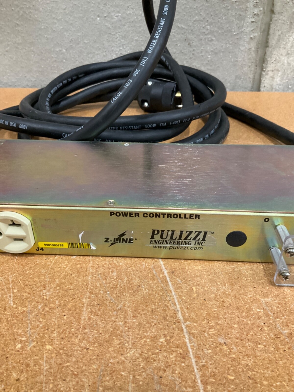 Z-LINE PULIZZI ENGINEERING POWER CONTROLLER TPC12-D-3077 REV B 125V 30A 50/60H