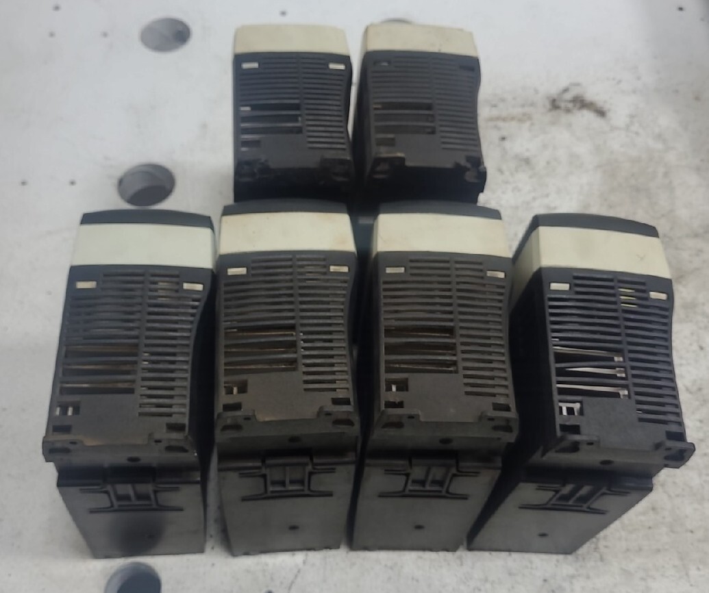 Emerson Control Techniques AC Drive SKB3400150. 6 Units (Parts Only)