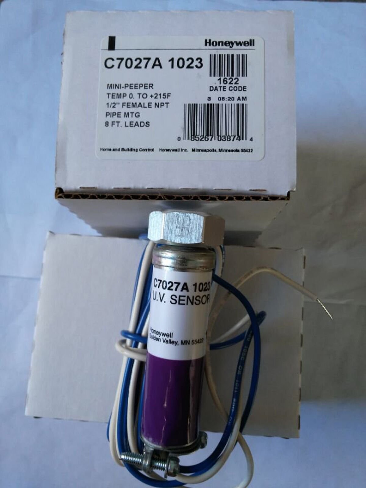 One Honeywell C7027A1023 Flame Detector Sensor C7027A1023 Fast Ship US Free TAX
