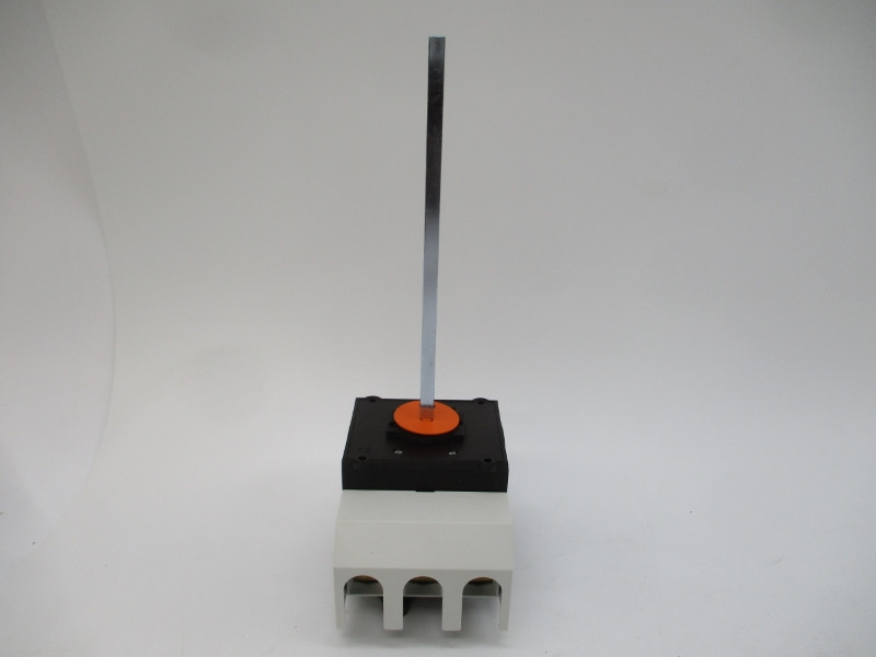 SCHNEIDER ELECTRIC VCCF6 690V 175A NSMP