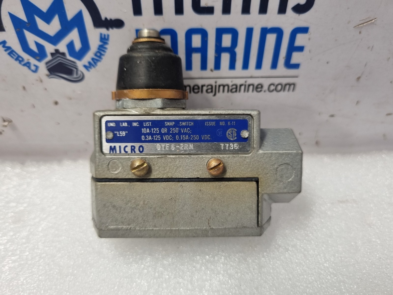 Micro DTE6-2RN Switch 10A-125 or 250VAC 0.3A-125 VDC; 0.15A-250 VDC