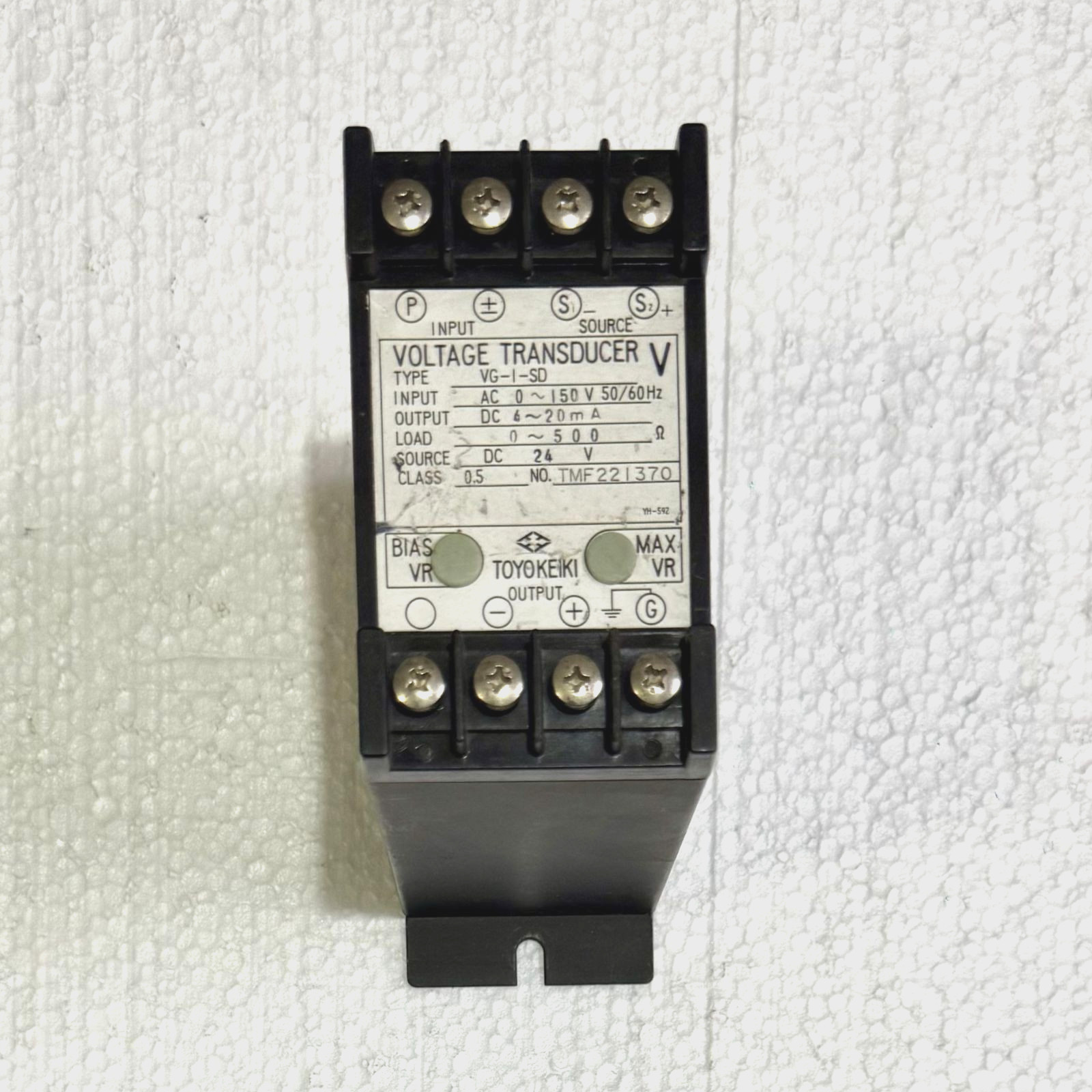 Toyo Keiki VG-I-SD Voltage Transducer DC 24V Signal Conditioner Control Module