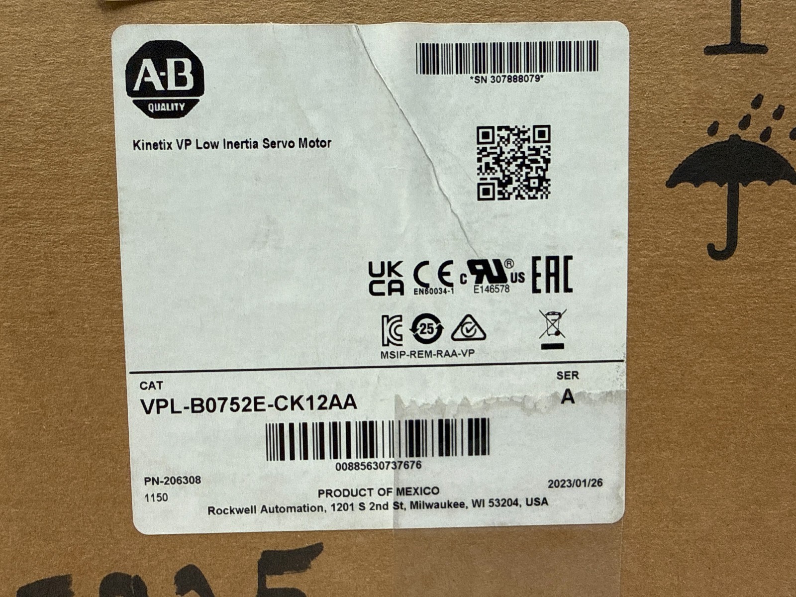 New Allen-Bradley VPL-B0752E-CK12AA Kinetix VP Low Inertia Servo Motor – Factory