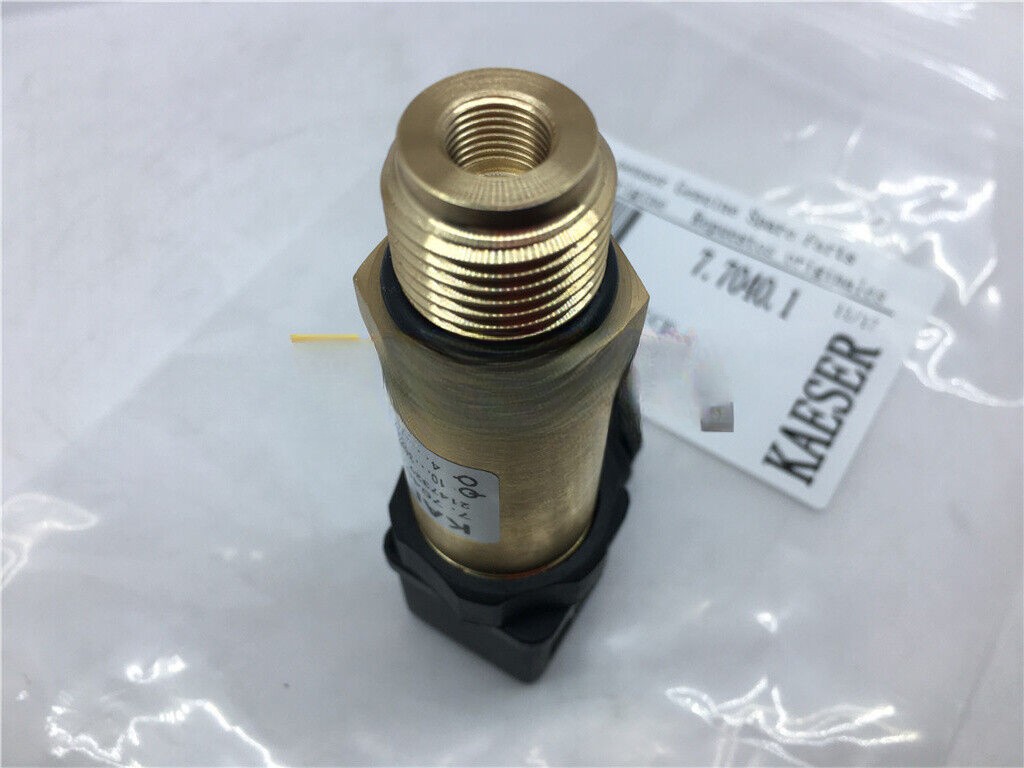 1pcs New 7.7040.1 Pressure Sensor Transducer Kaeser Screw Air Compressor Part