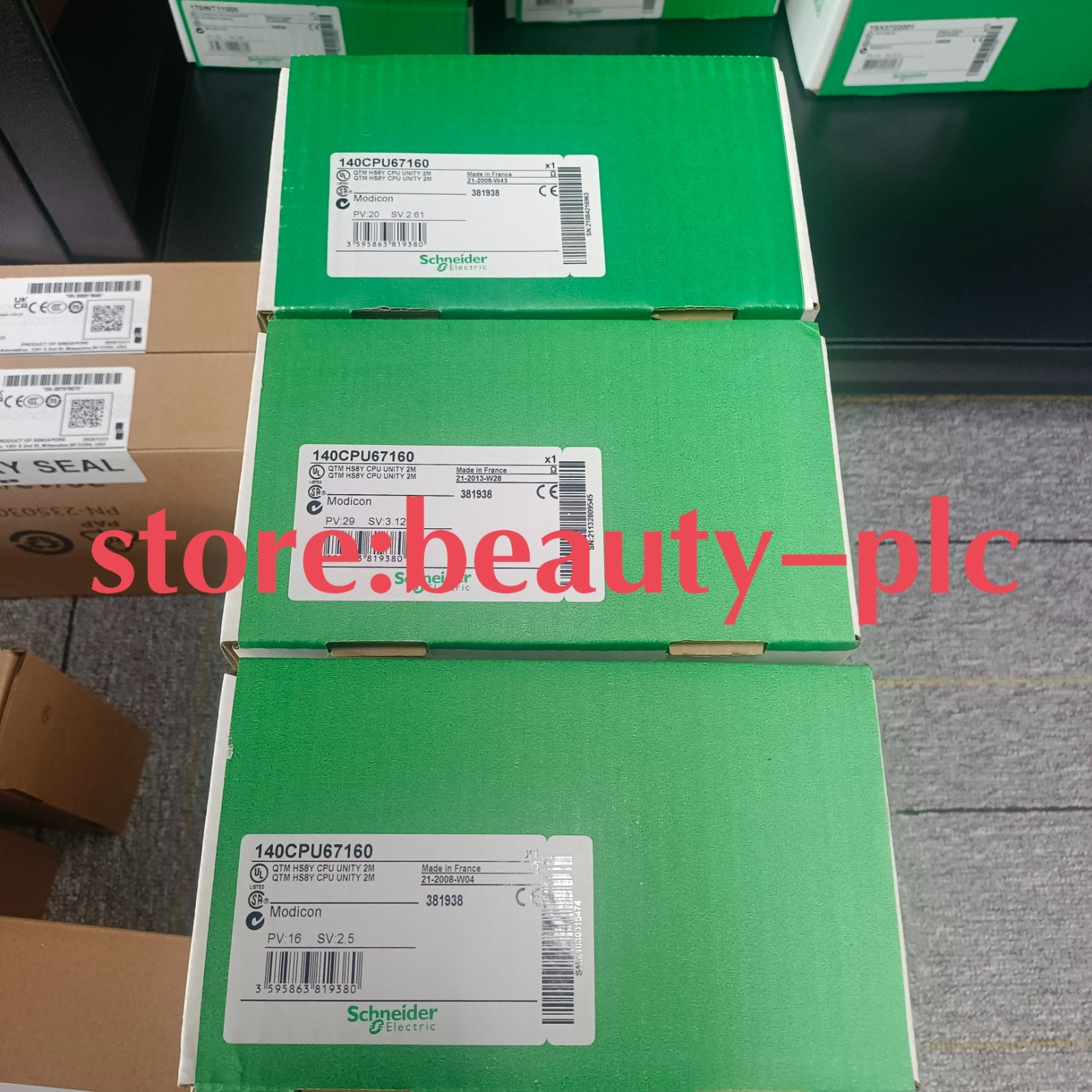 New In Box Schneider 140CPU67160 I/O Base Analog Input Module 140-CPU-671-60
