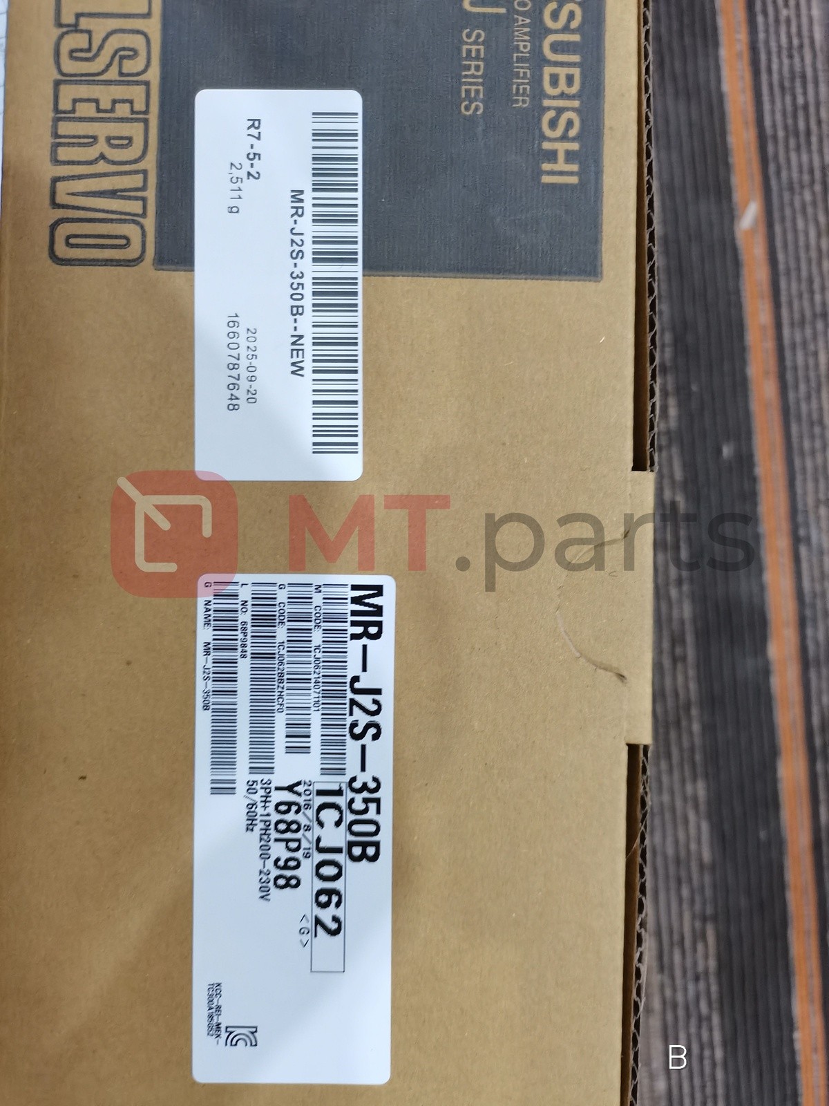 Surplus 1× Mitsubishi MR-J2S-350B Refurbished in box US Seller 1 year warranty