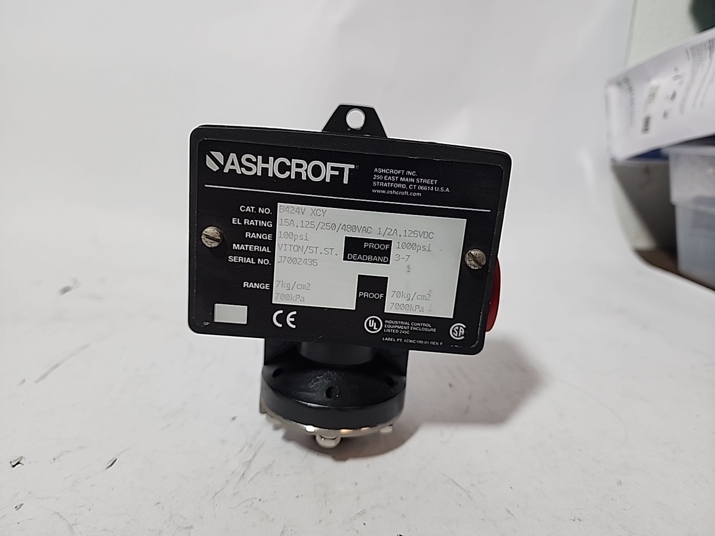 ASHCROFT B424VXCY PRESSURE SWTICH 100 PSI