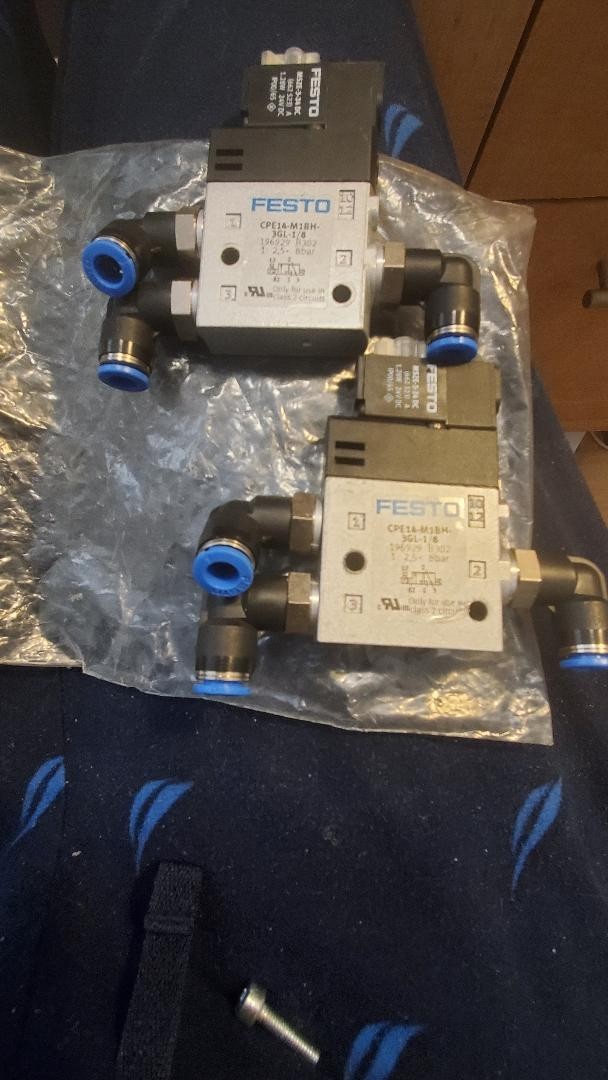 Festo CPE14-M1BH-3GL-1/8, MSZE-3-24 DC Valve with 6mm fittings, Two (2) Units