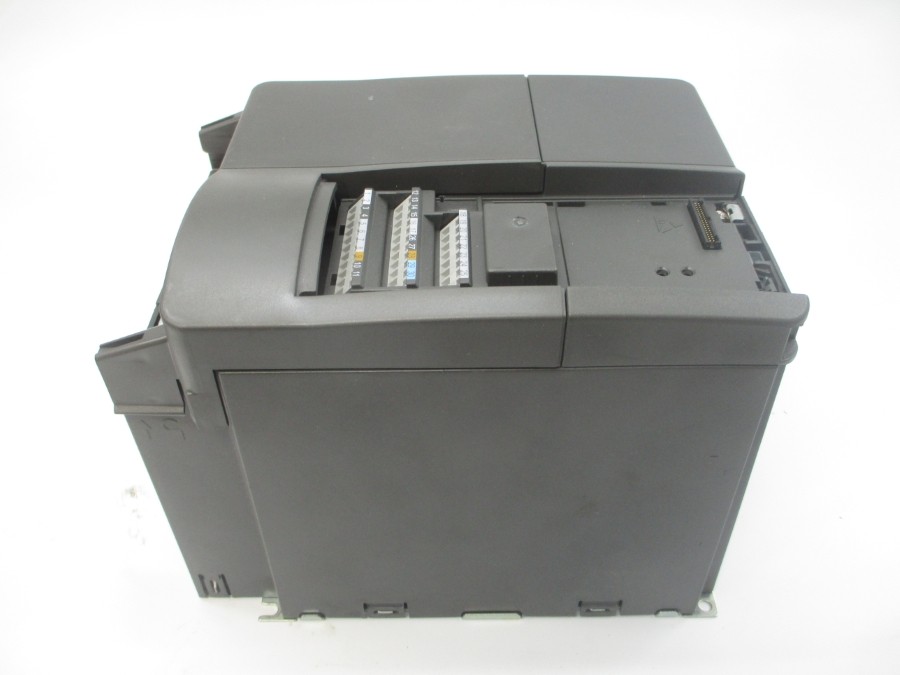 SIEMENS 6SE6440-2AD25-5CA1 380-480VAC 17.3A (AS PICTURED) UNMP