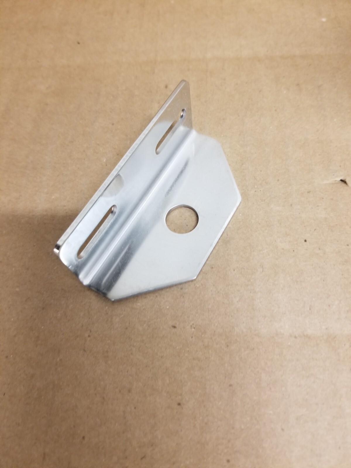 Eaton E57KM12 12 mm Metal Mounting Bracket