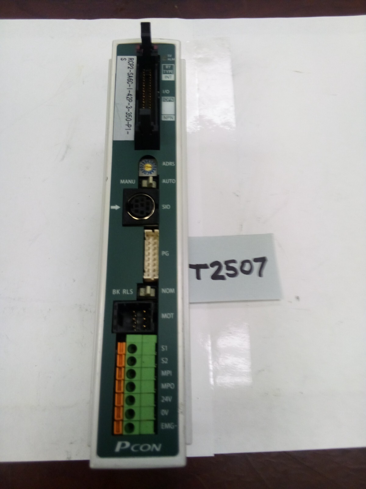 IAI Corporation PCON-C-42PI-NP-5-0 Controller