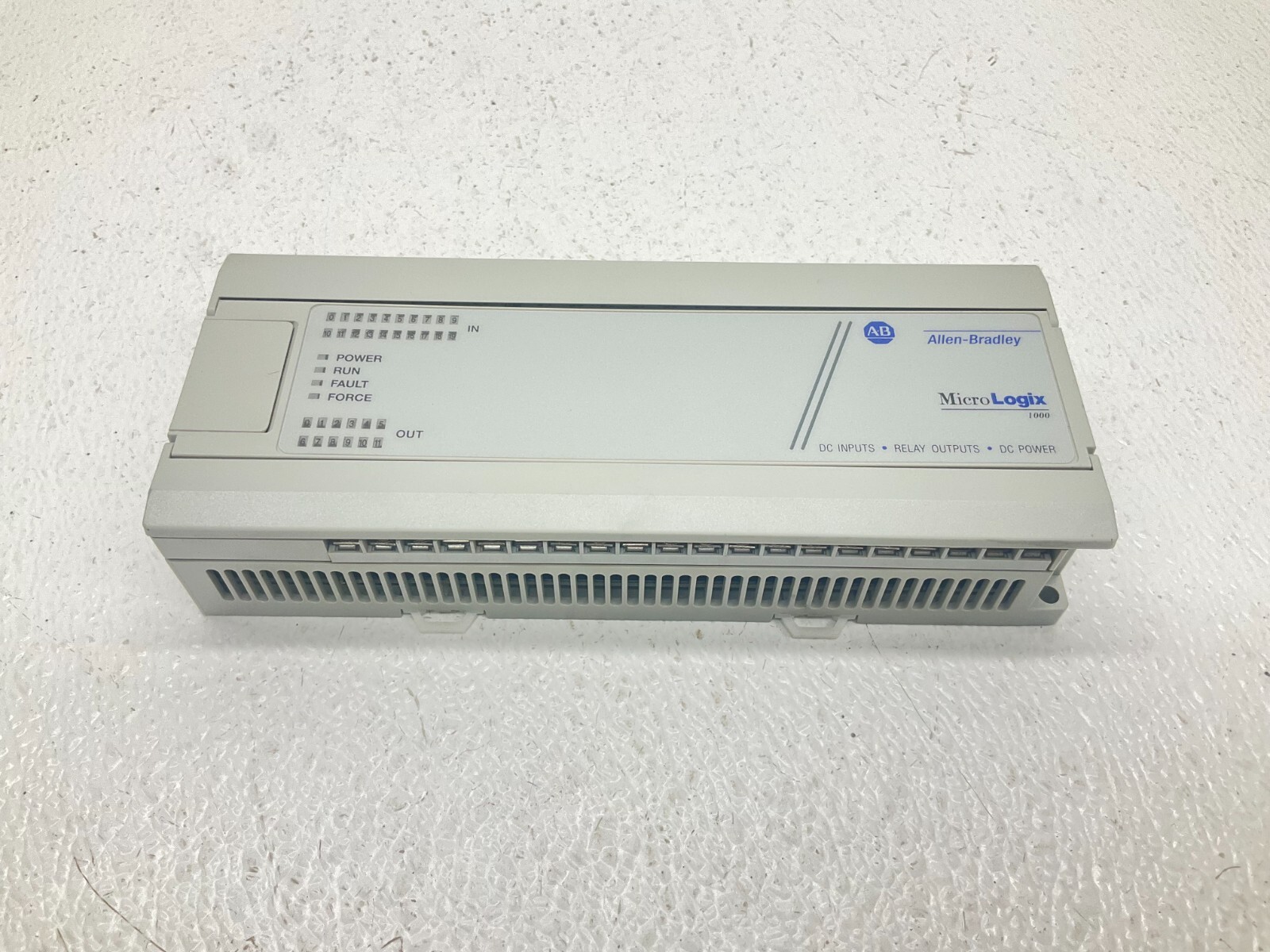 Allen Bradley 1761-L32BWB Micrologix 1000 Controller Ser. E FW 1 1761 (TSC)
