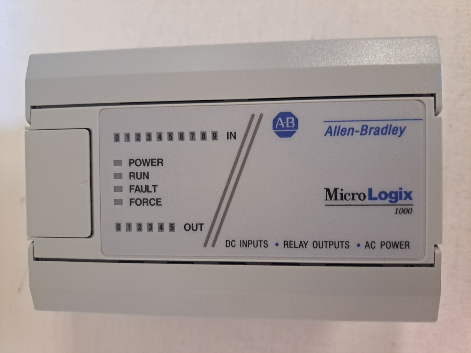 Allen Bradley 1761-L16BWA Series E FRN 1.0 MicroLogix 1000 CNTRL NEW, No Box