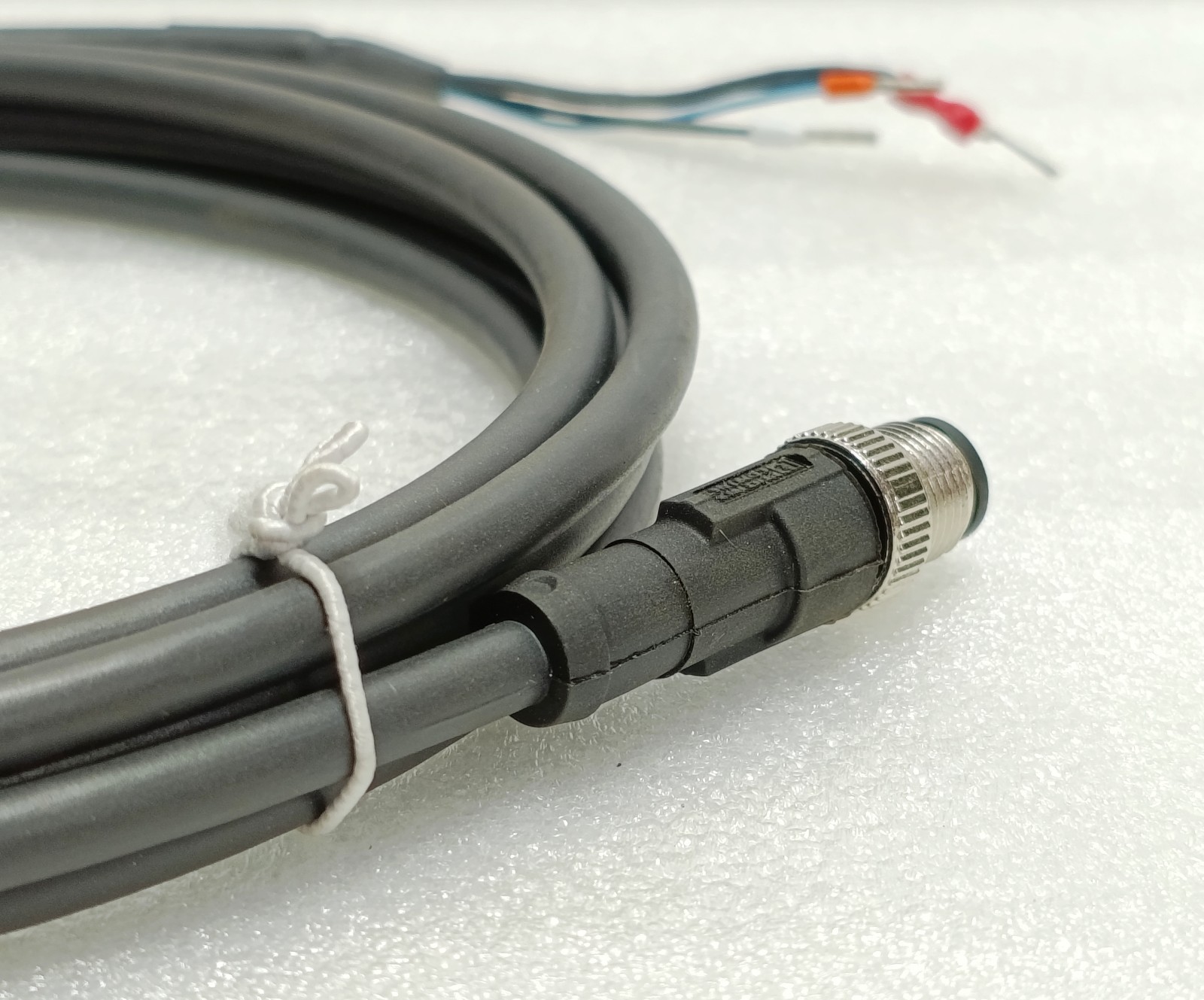 Phoenix Contact 1576465 M12 Female 5-Pin Cable 2.95m PUR SENSOR EYE UV-E014