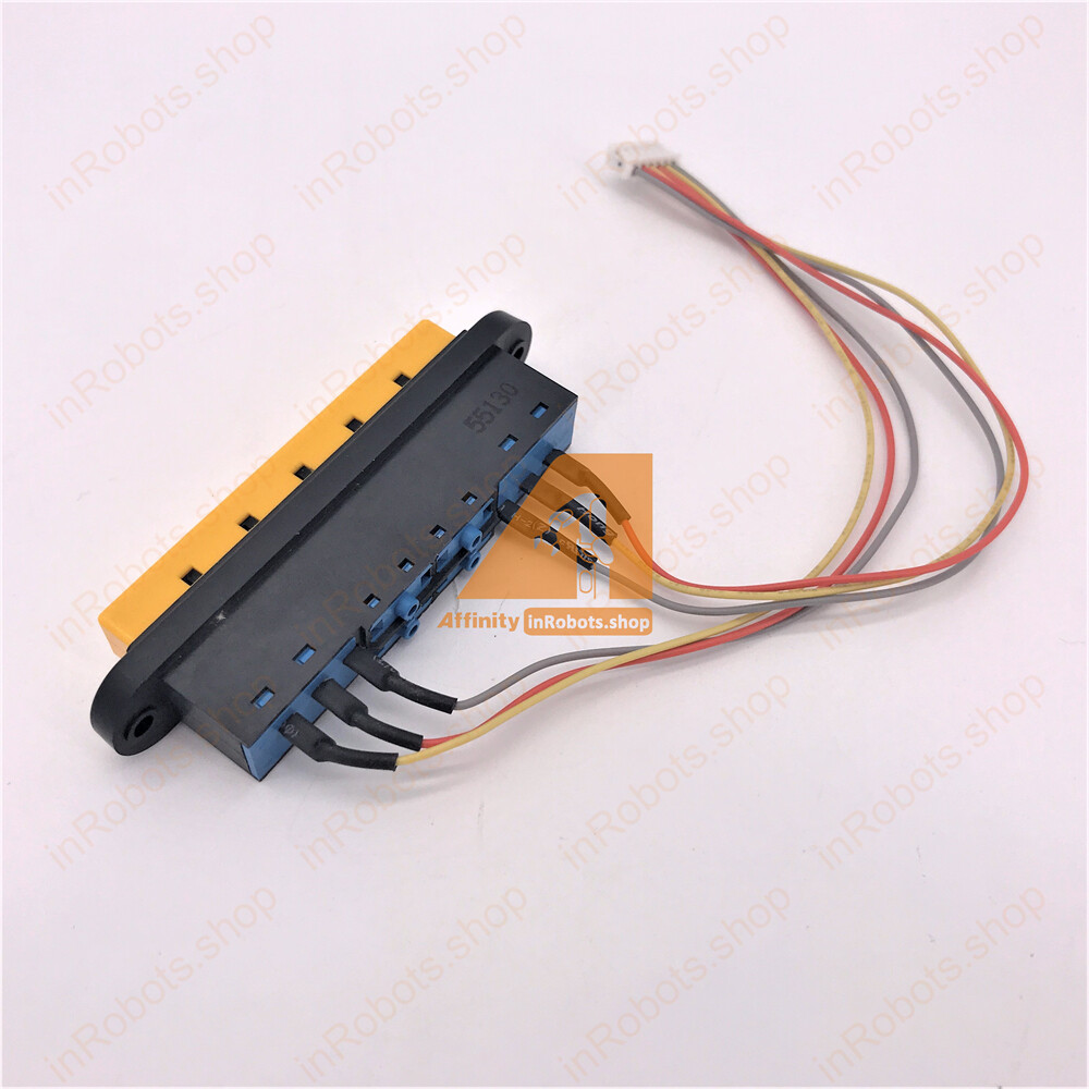 IDEC HE2B-M2 Enabling Controller Switch For DSQC679 3HAC028357-001 Teach Pendant