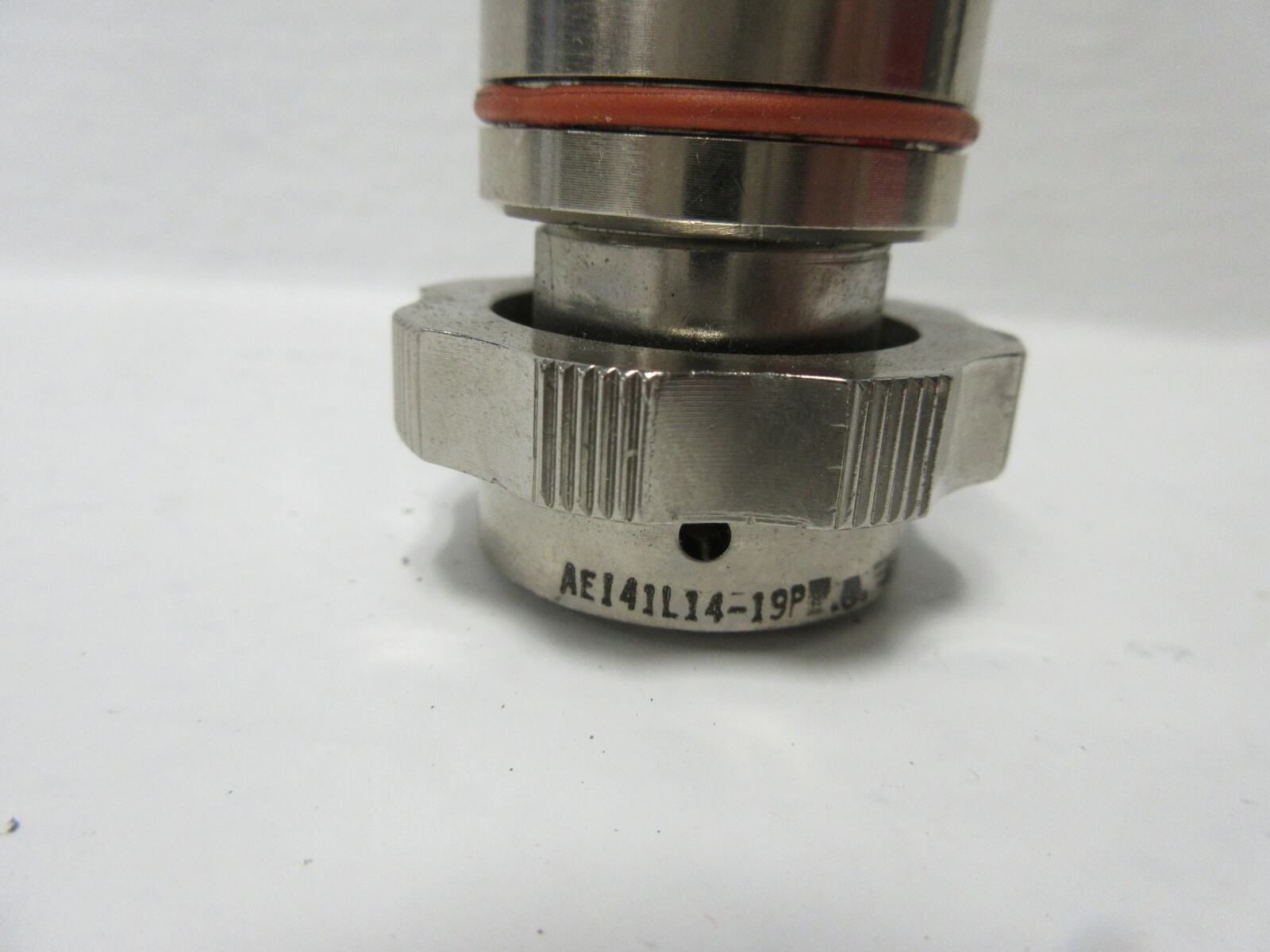 AERO AE141L14-19P USED 19 PIN MALE CONNECTOR 0534 AE141L1419P