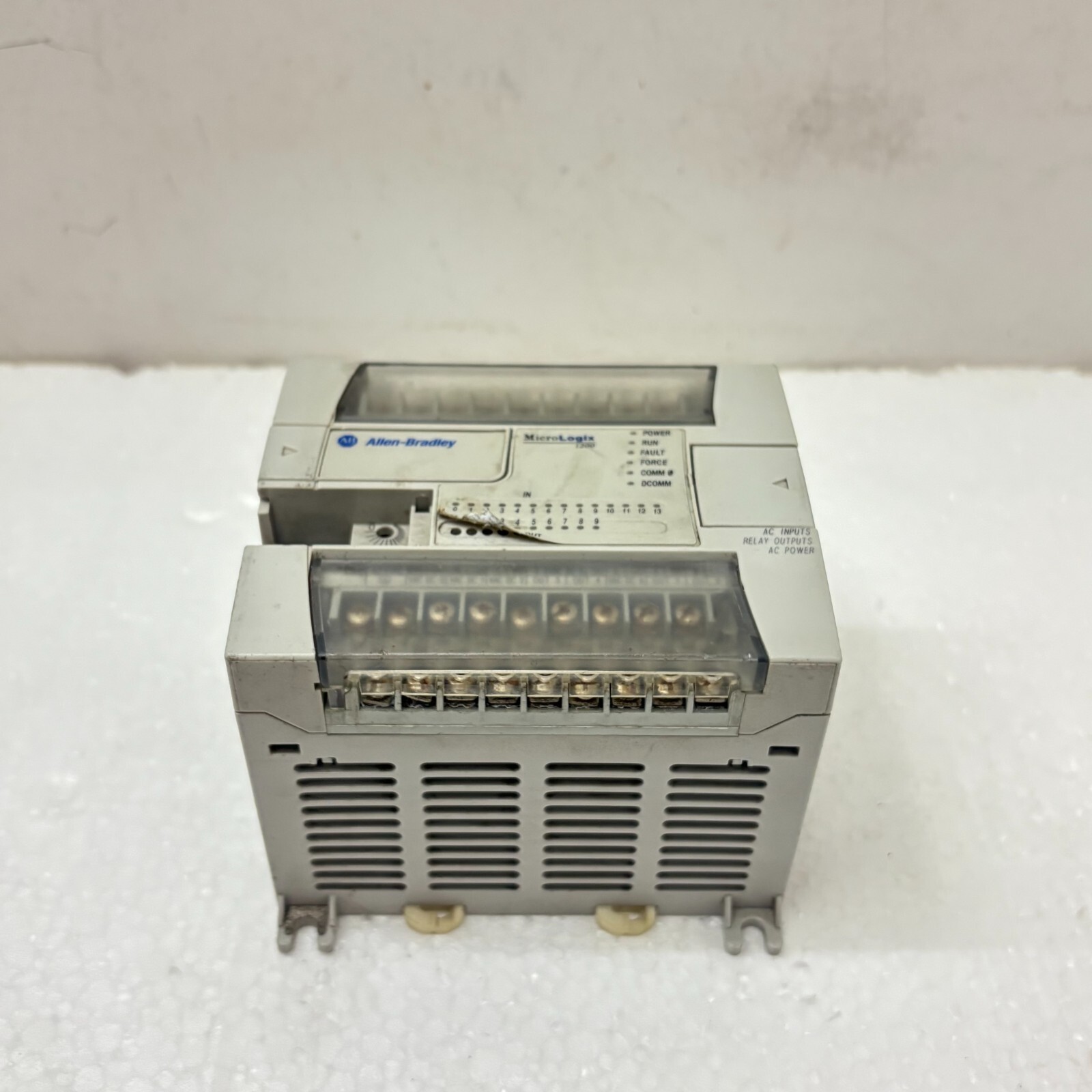 Allen Bradley 1762-L24AWA /C MicroLogix 1200 AC Power Controller (USED)