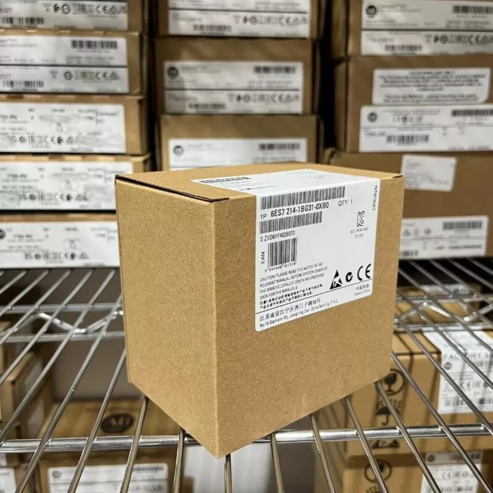 New Siemens 6ES7214-1BG31-0XB0 SIMATIC S7-1200 6ES7 214-1BG31-0XB0