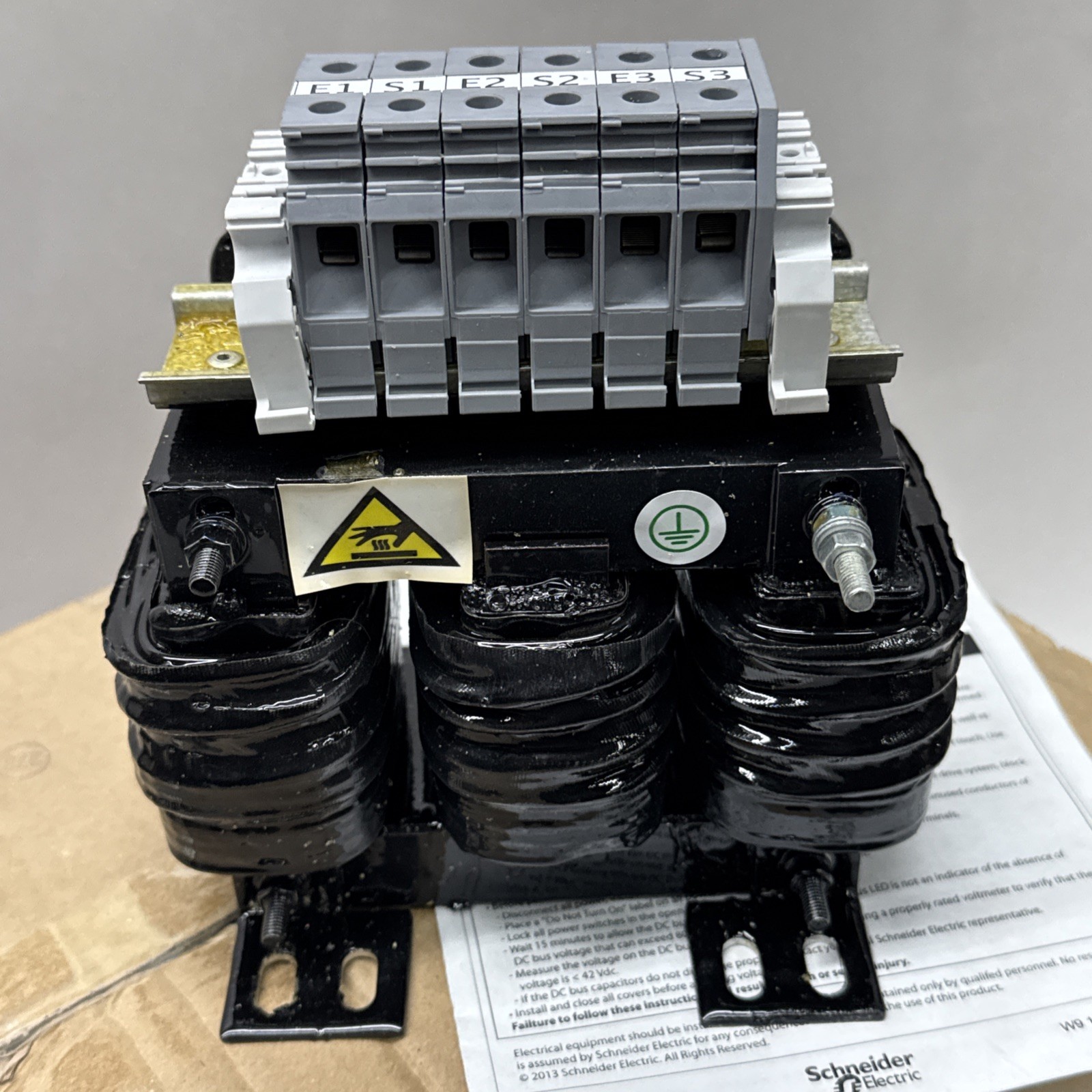 NEW Schneider Electric Altivar VW3A4554 Line Choke L NFP 1mH 31A Telemecanique