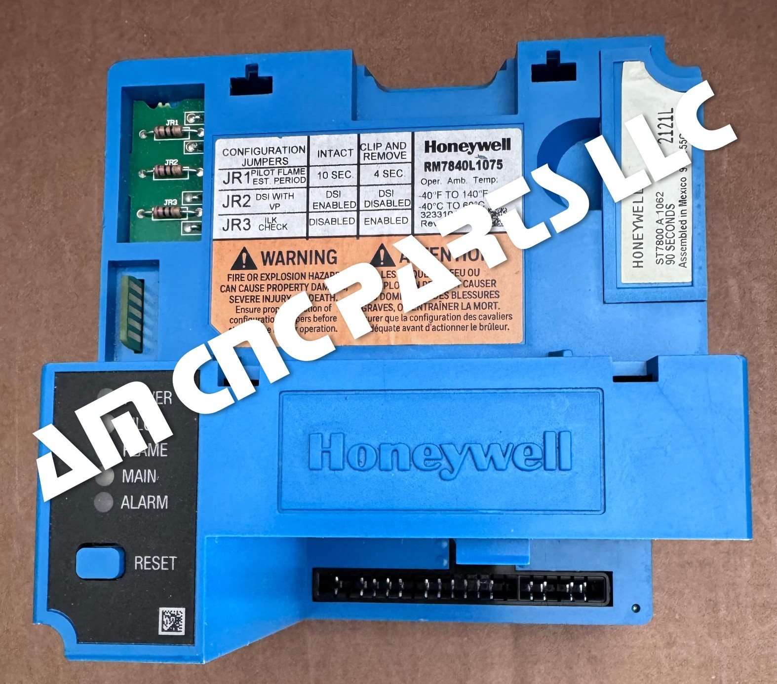 *NEW* Honeywell RM7840L1075 Automatic Programming Burner Control