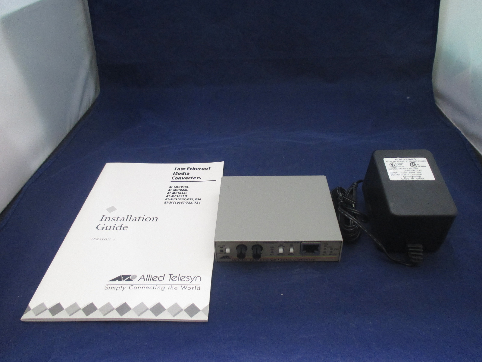 Allied Telesyn AT-MC101XL 990-01744-10 Media Converter new