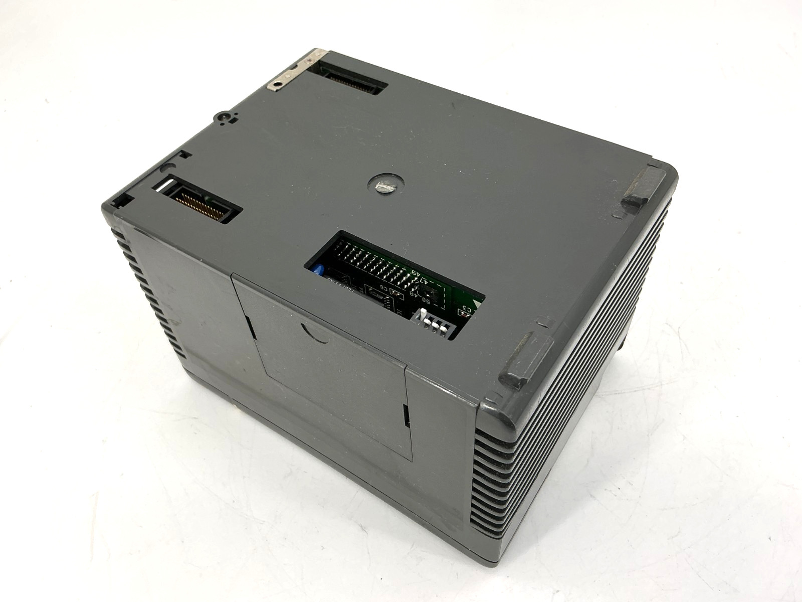 Siemens TI435-CPU Central Processing Unit CPU/Power 110/220VAC w/ Key 435-CPU
