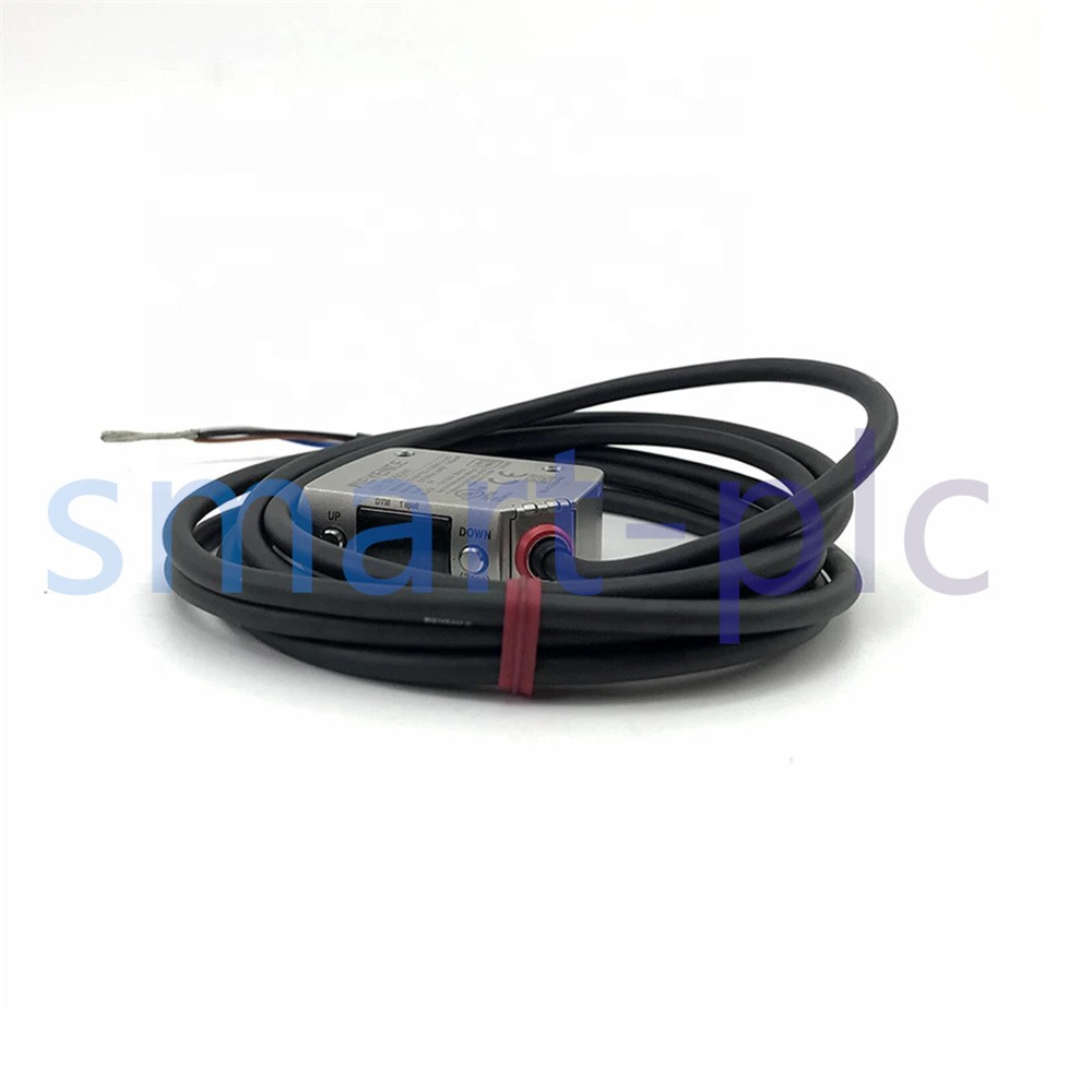 1PCS New Keyence LR-ZB250AN LRZB250AN Laser Sensor Expedited Shipping